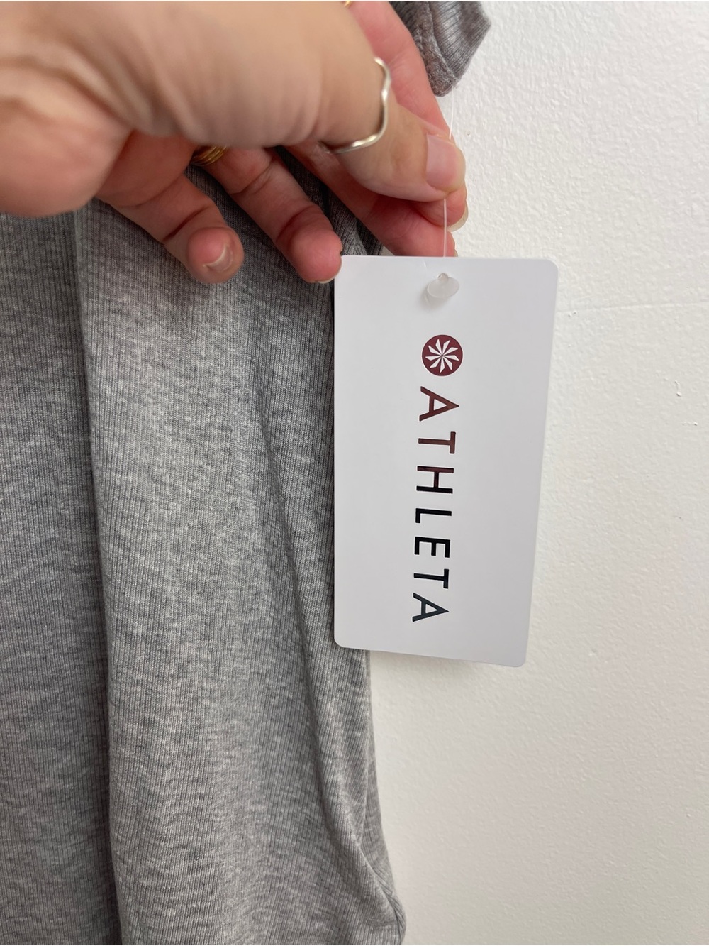 Athleta Heather Gray Ribbed Tee NWT Size M - Picture 3 of 5